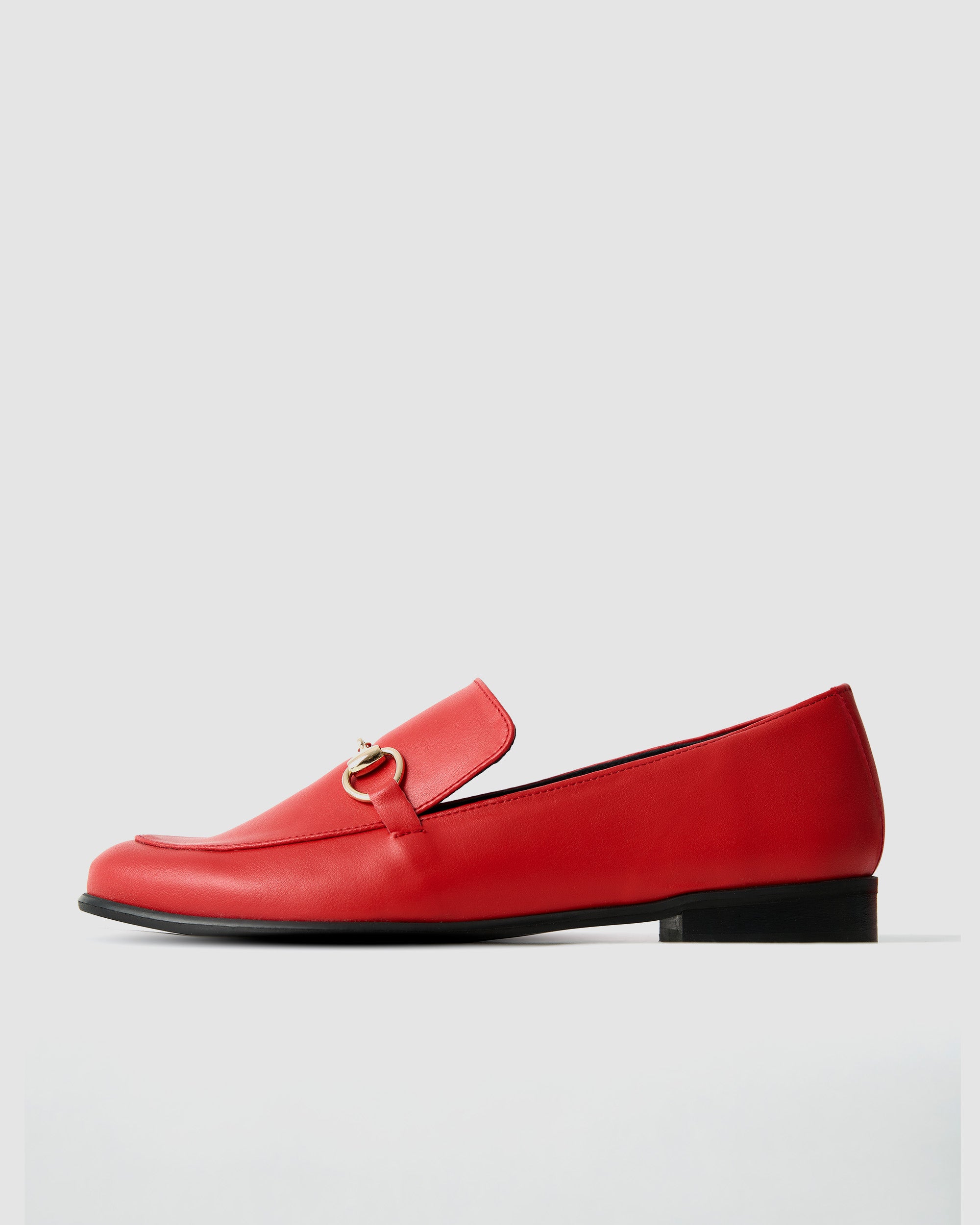 BOHEMA Shiv Loafers - red women's loafers made from plant leather