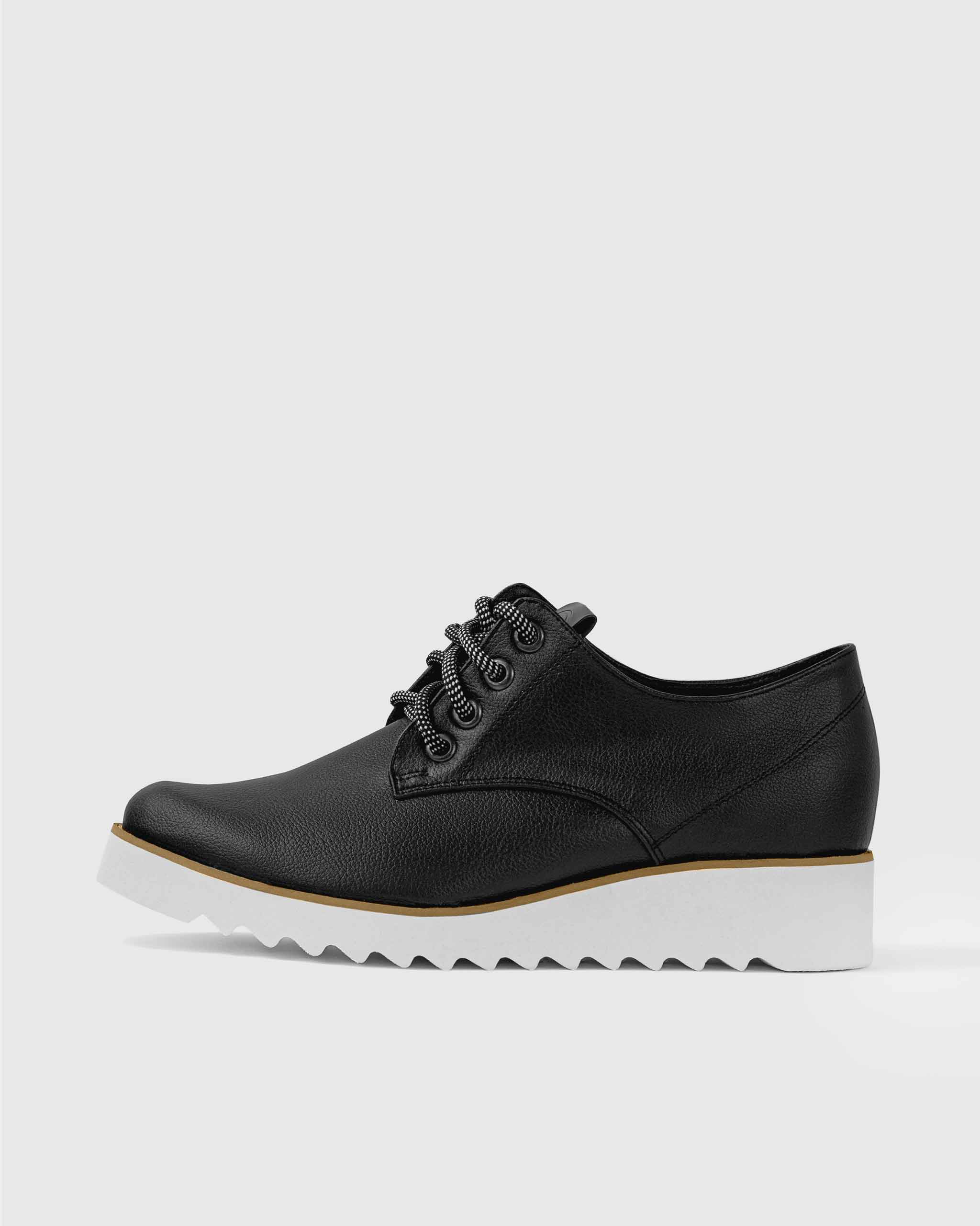 BOHEMA Oxford Street - women's oxford shoes made from apple plant leather
