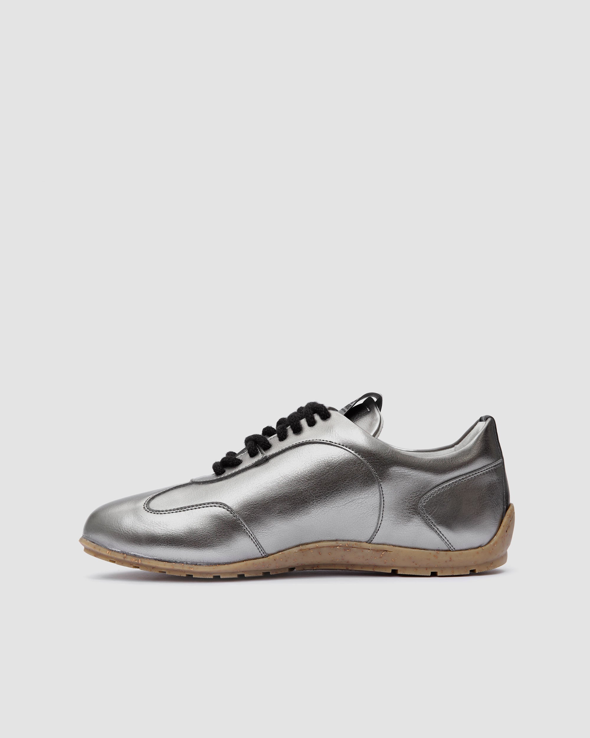BOHEMA Racer Sneakers in metallic - texture close-up of women's sneakers