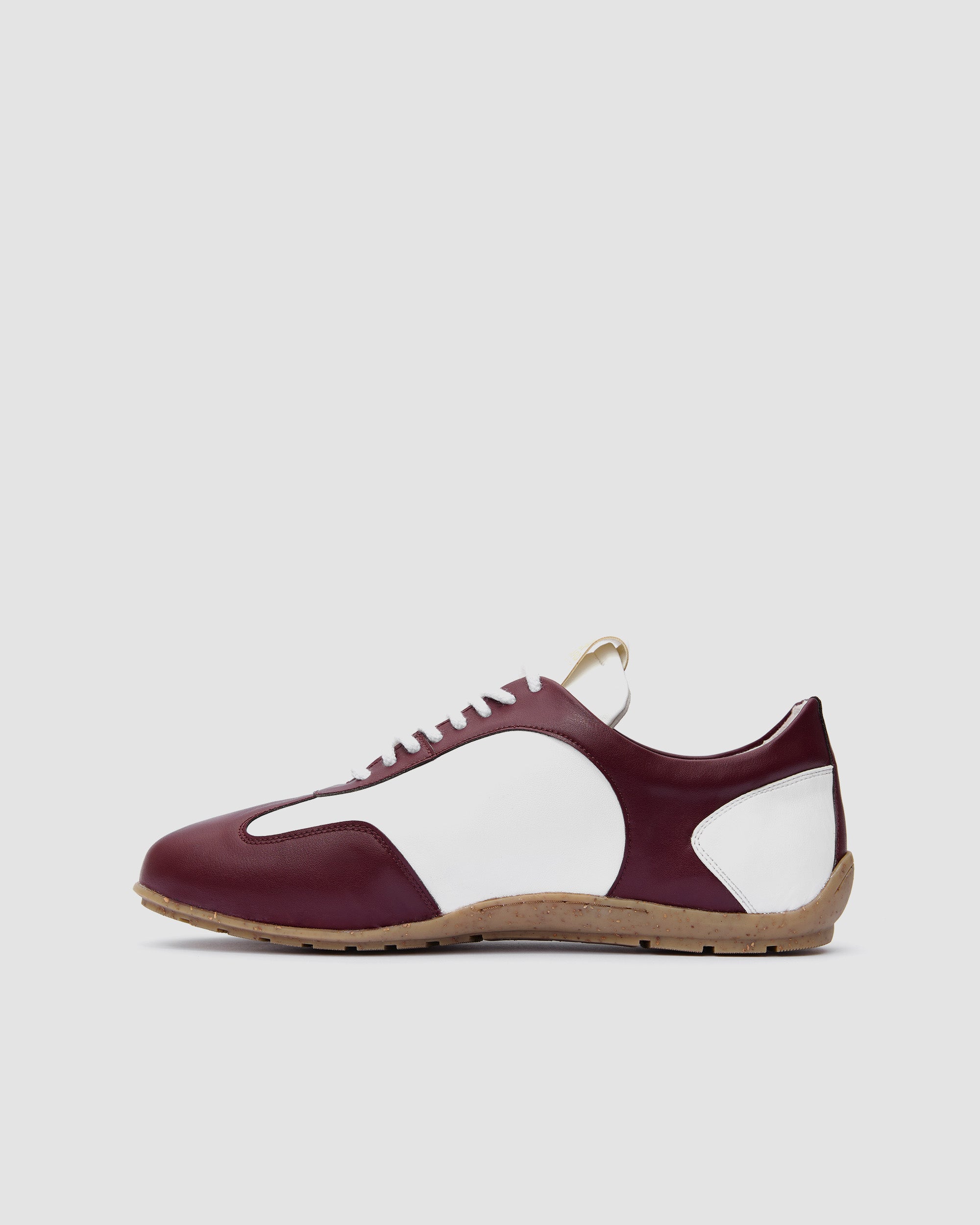 BOHEMA Racer Sneakers in burgundy and white - sole detail of women's sneakers
