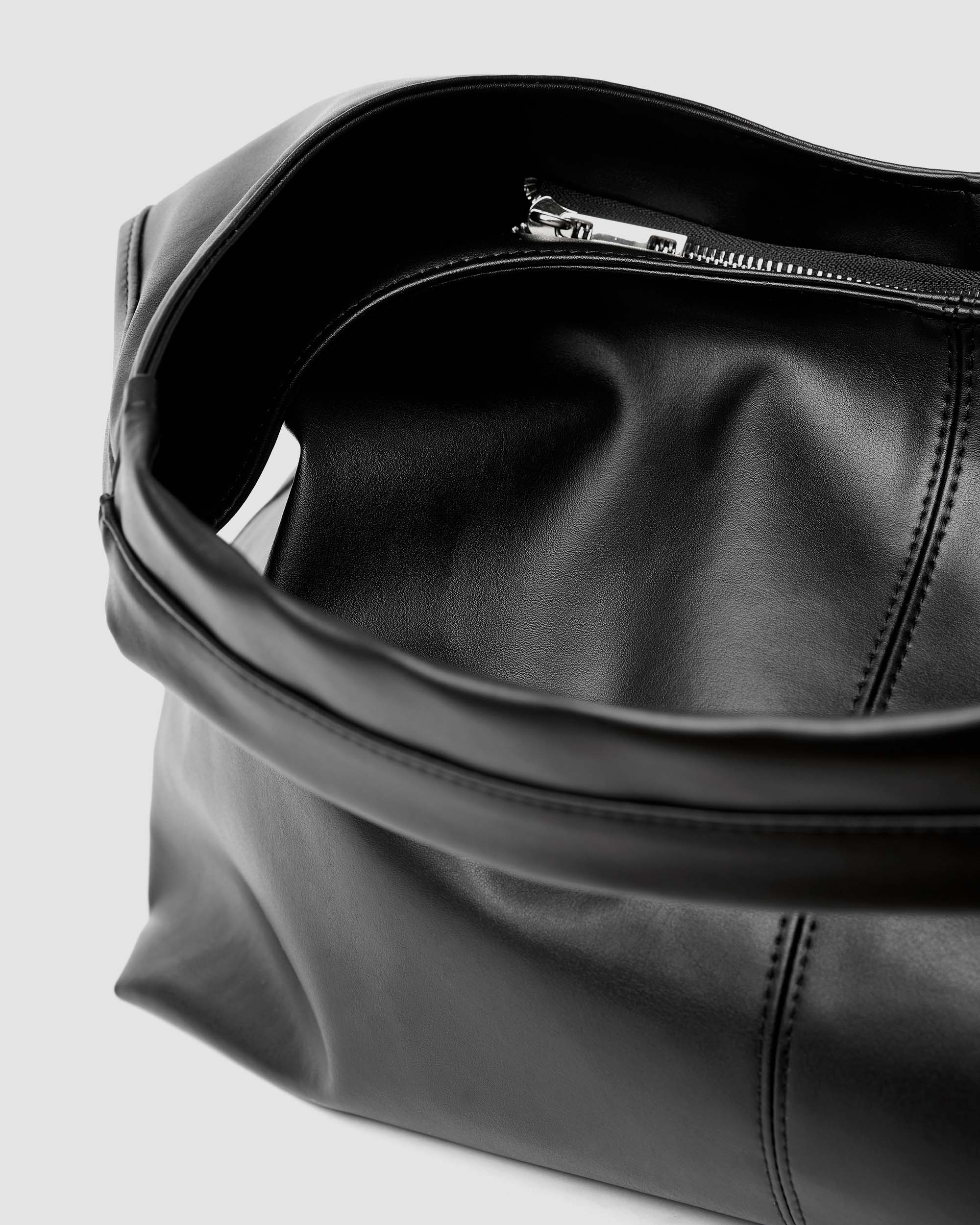 BOHEMA Slouchy Shopper Bag in black - back view