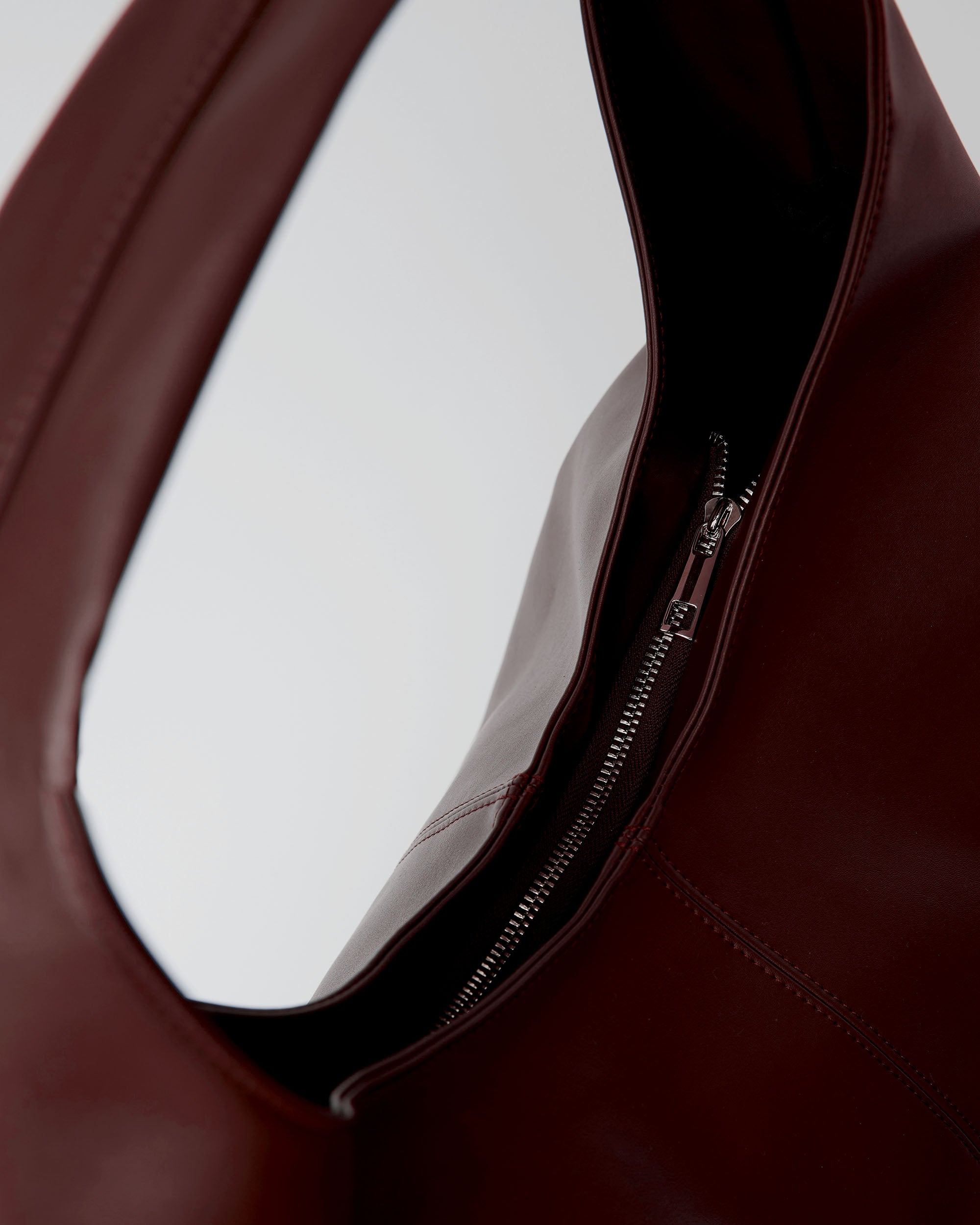 BOHEMA Slouchy Shopper Bag in chocolate brown - styled look