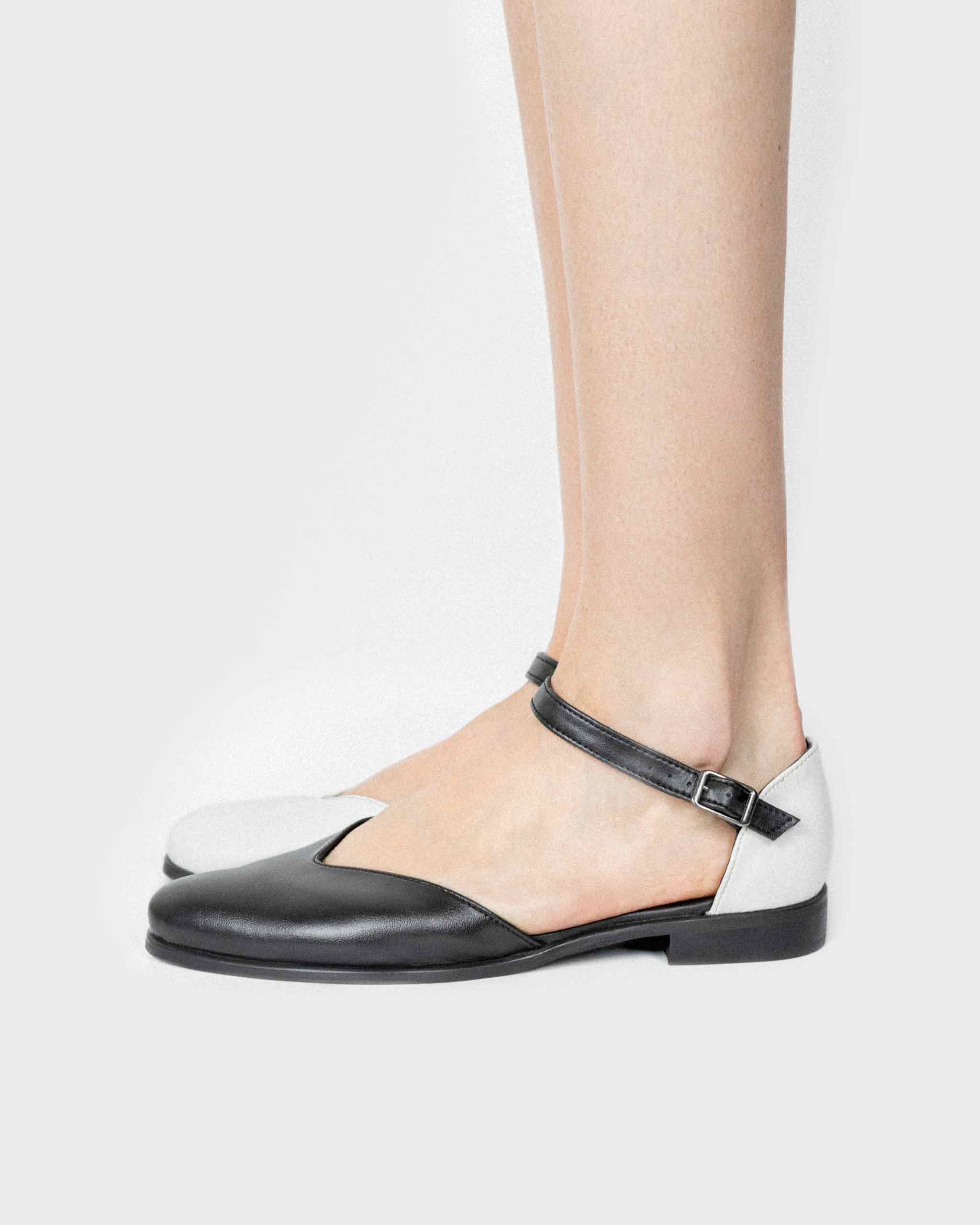 BOHEMA Alexa Pumps - texture close-up of women's ballet flats