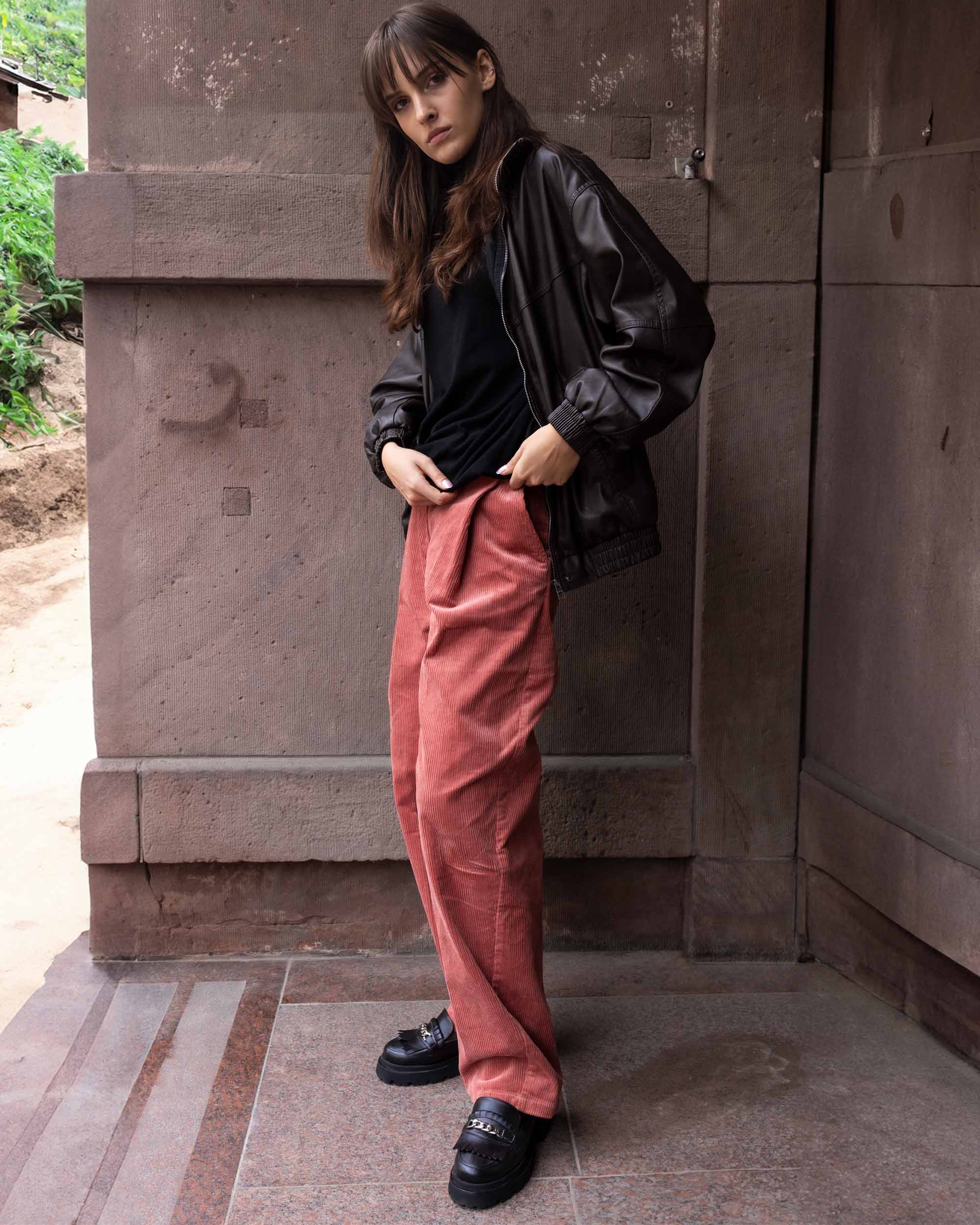 BOHEMA Chunky Loafers in black - side view of women's loafers