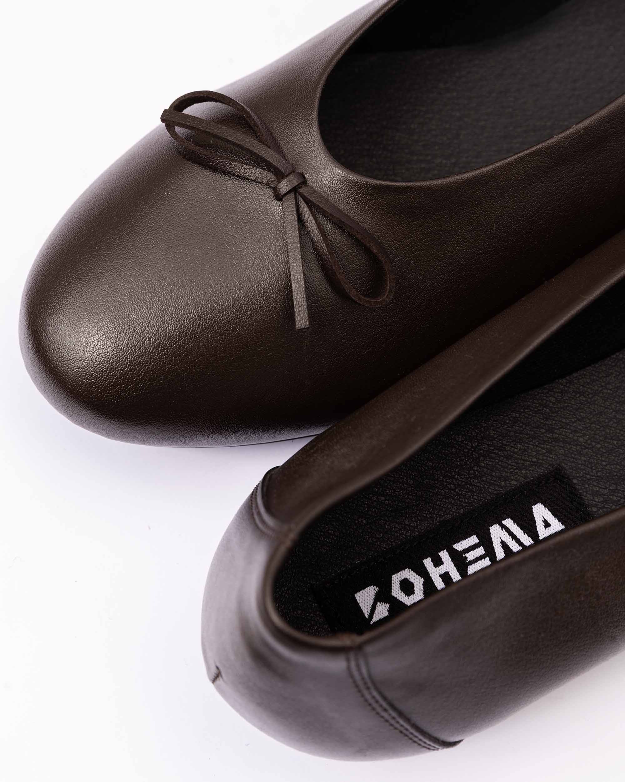BOHEMA dark brown vegan ballet flats with bow, modern plant-based material, eco-friendly footwear