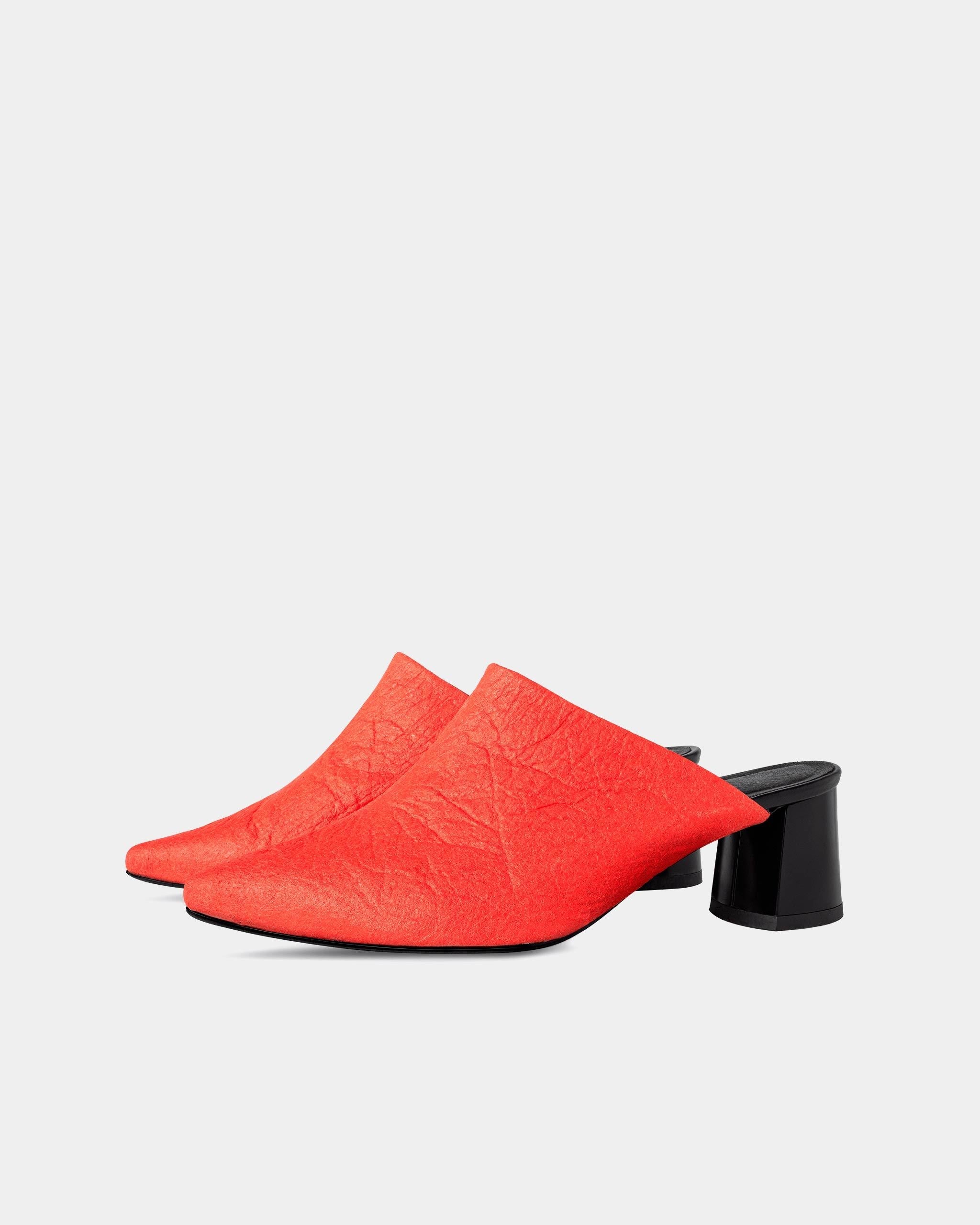BOHEMA Mule Paprika in paprika - side view of women's mules