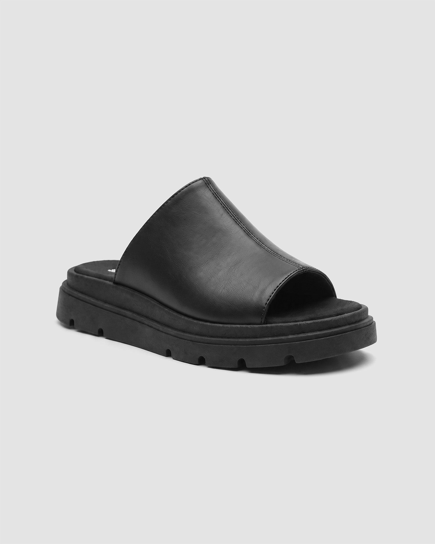 Kado Slides black, vegan corn leather, handmade in Poland - BOHEMA