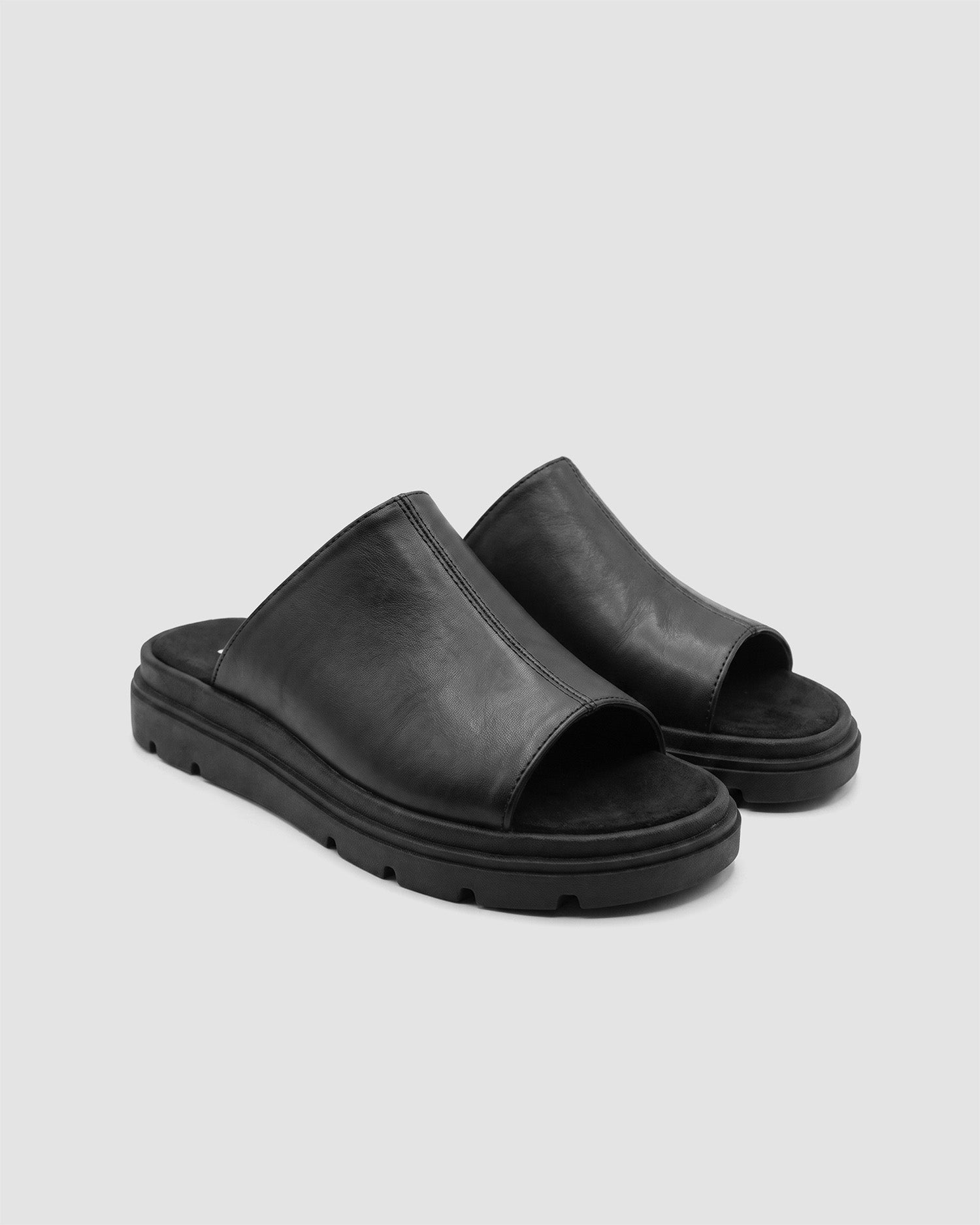 Kado Slides black, vegan corn leather, handmade in Poland - BOHEMA