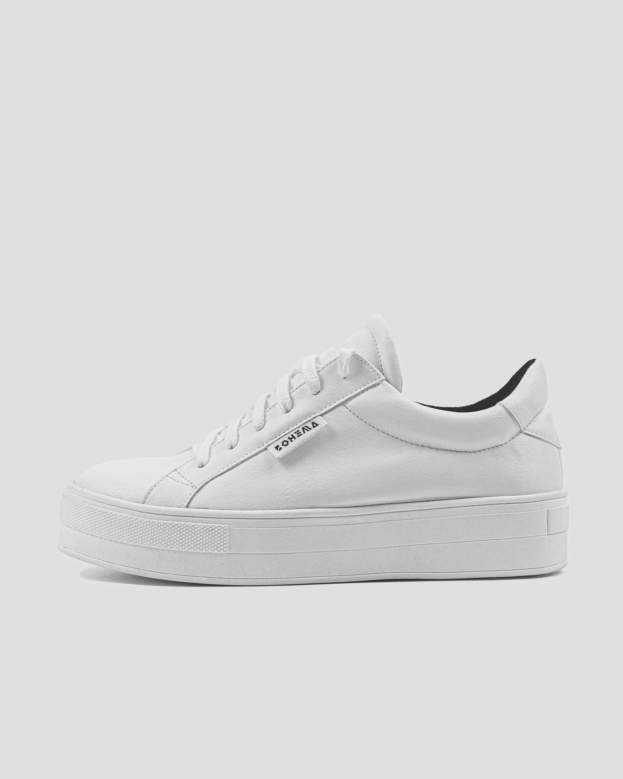 BOHEMA Sneakers Aware - white women's sneakers made from grape plant leather