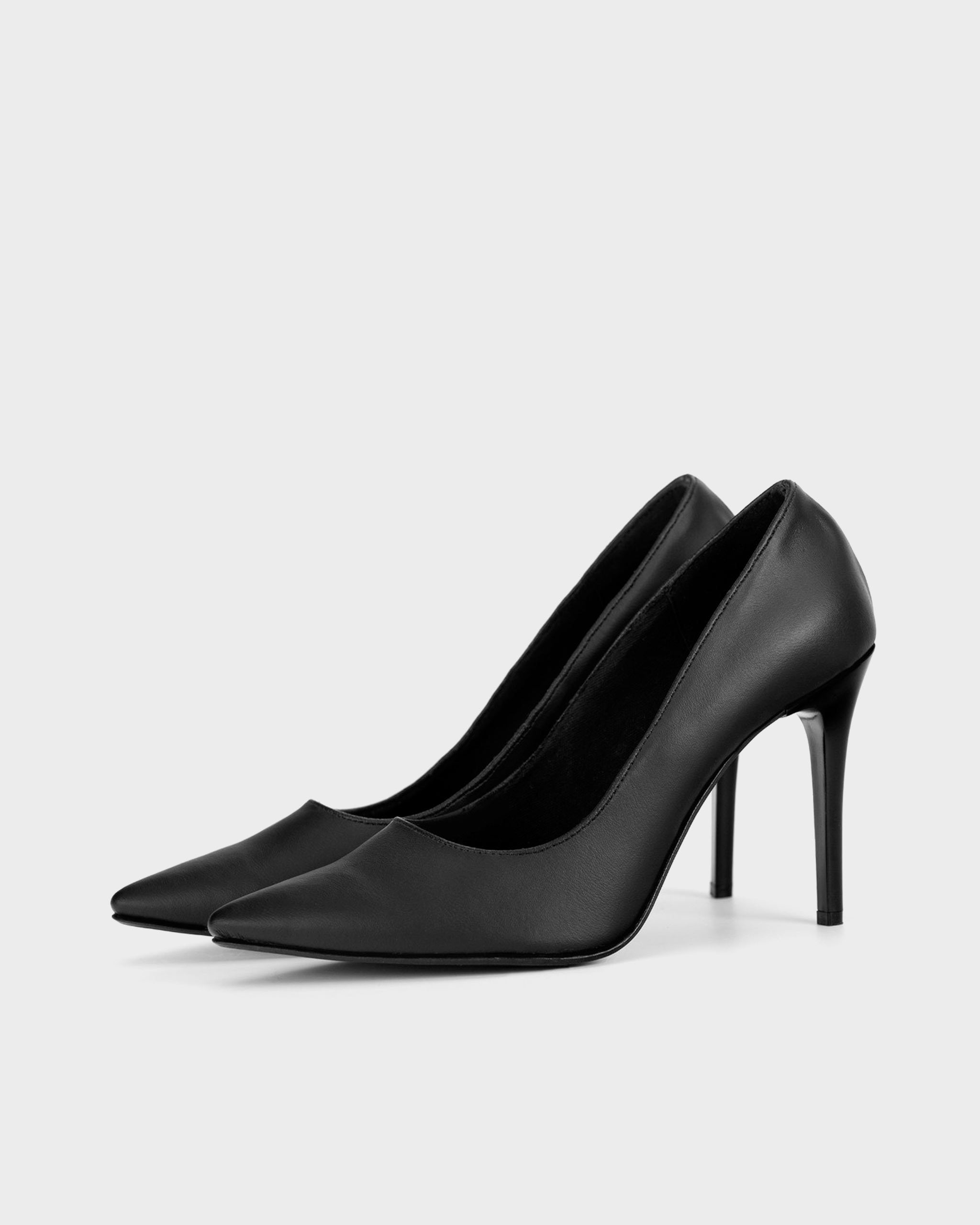 BOHEMA Blacky Chic in black - side view of women's stiletto pumps