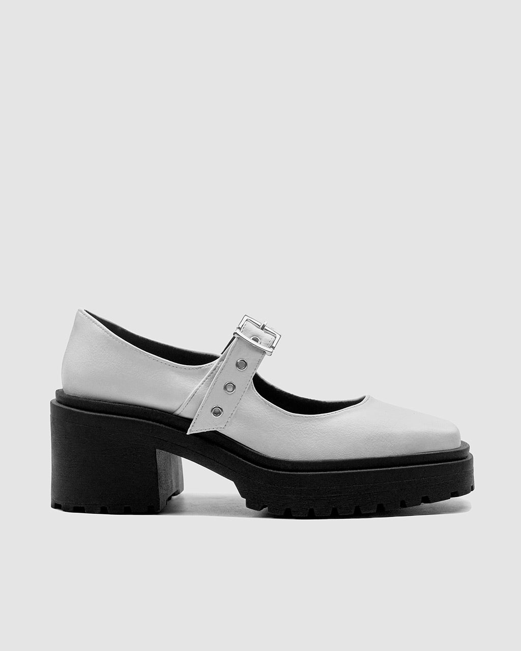 Squared Mary Jane Pumps White made of Vegea grape leather - front view