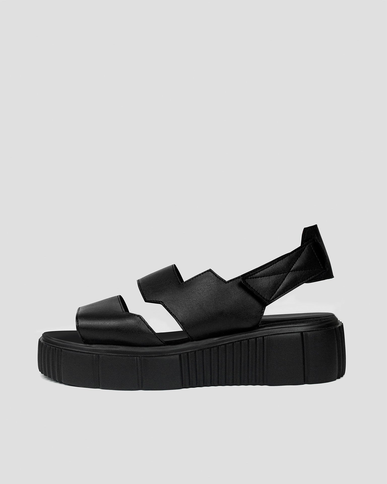 Edgy Sandals made of cactus leather Desserto® - front view