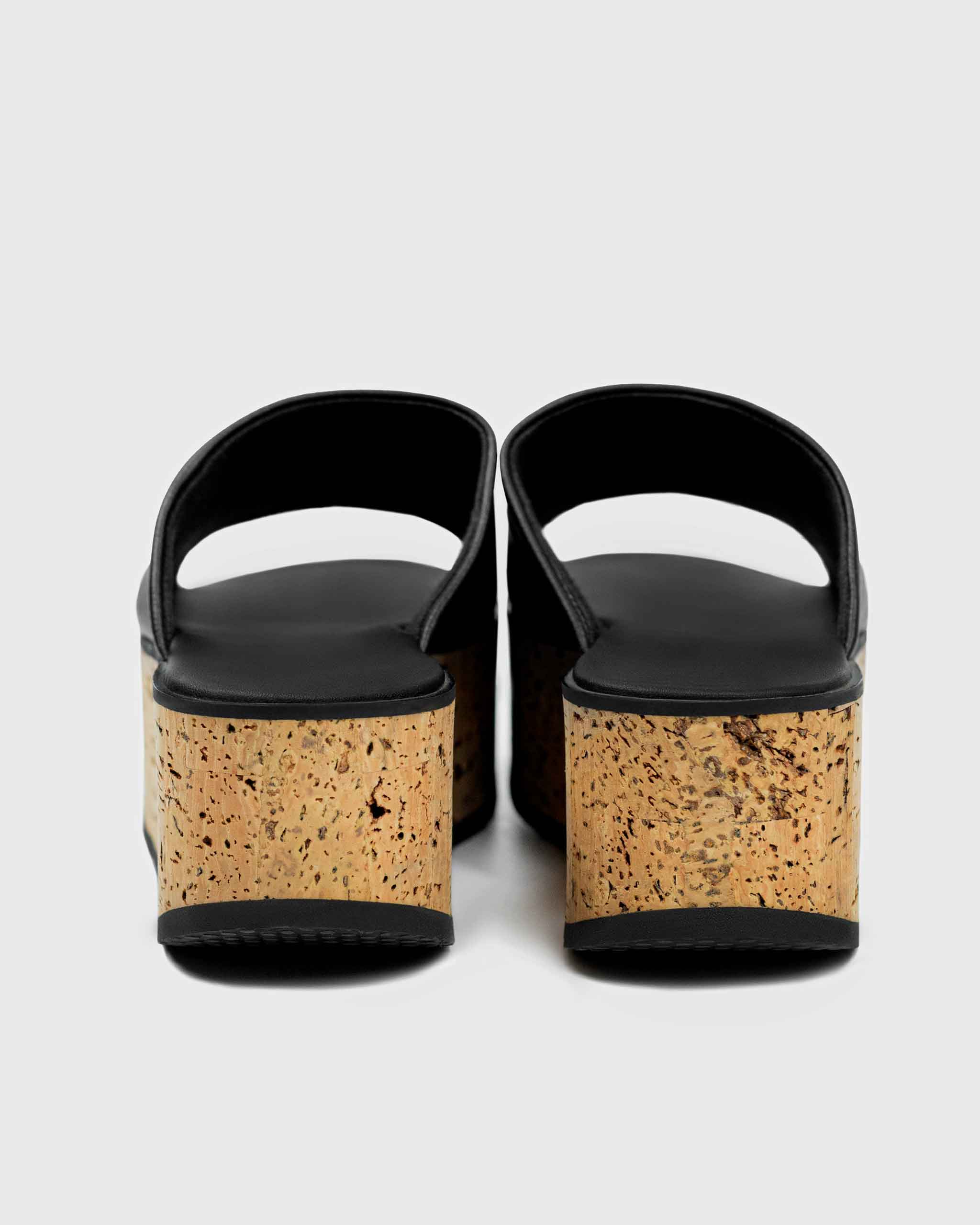 Geigi Flatforms Black grape leather sandals - interior