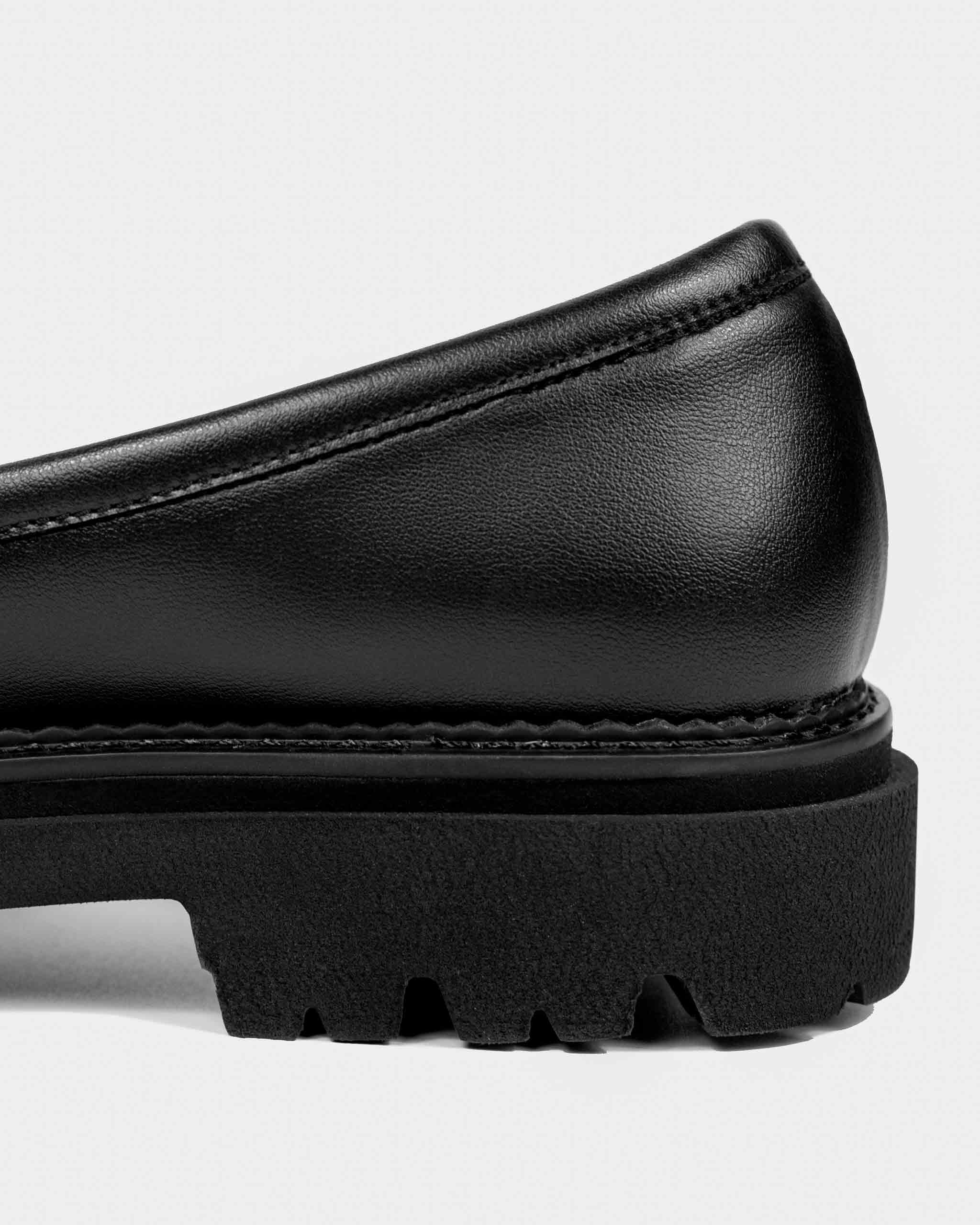 BOHEMA Chunky Loafers in black - detail view of women's loafers