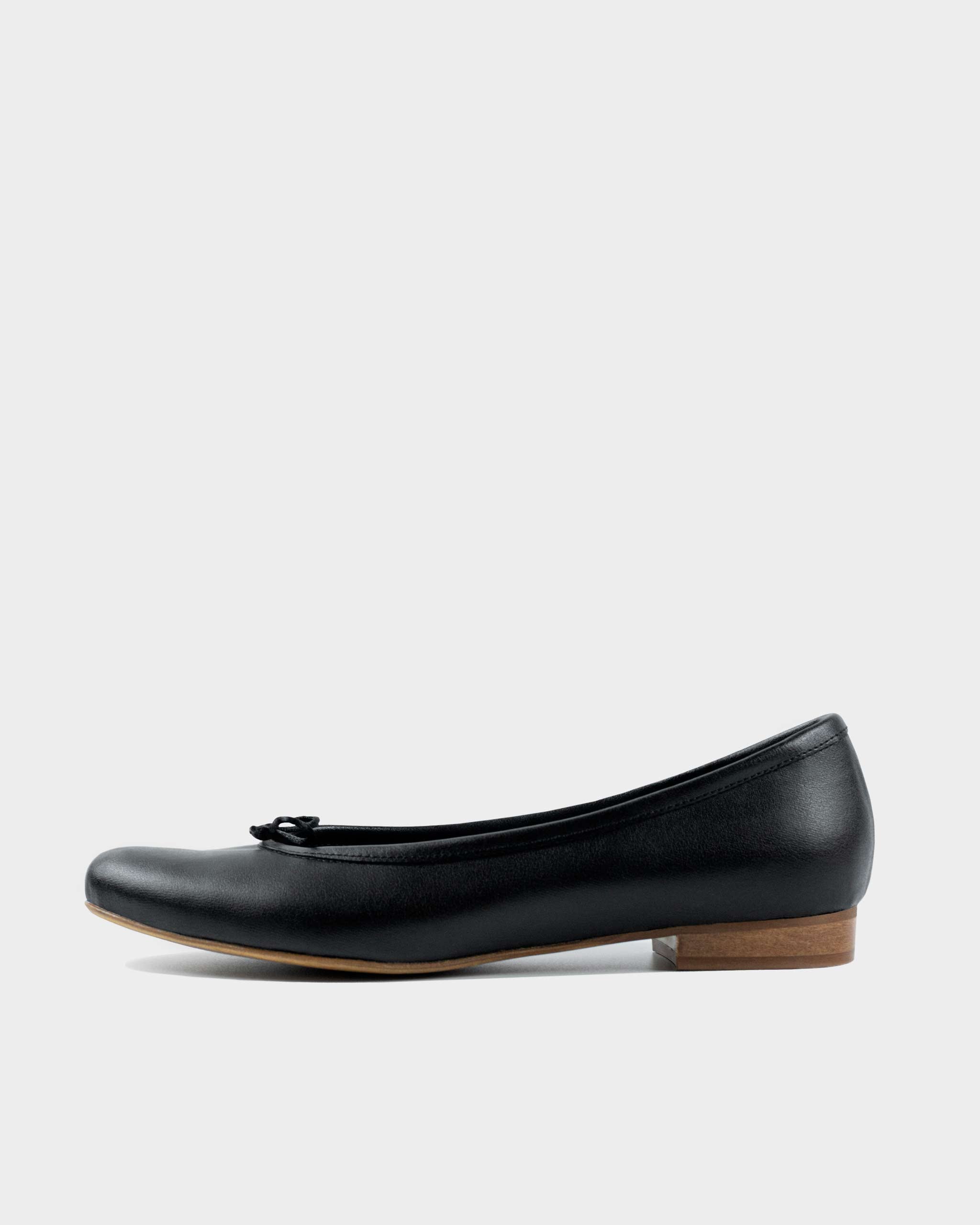 BOHEMA Audrey Pumps - black women's ballet flats made from grape plant leather