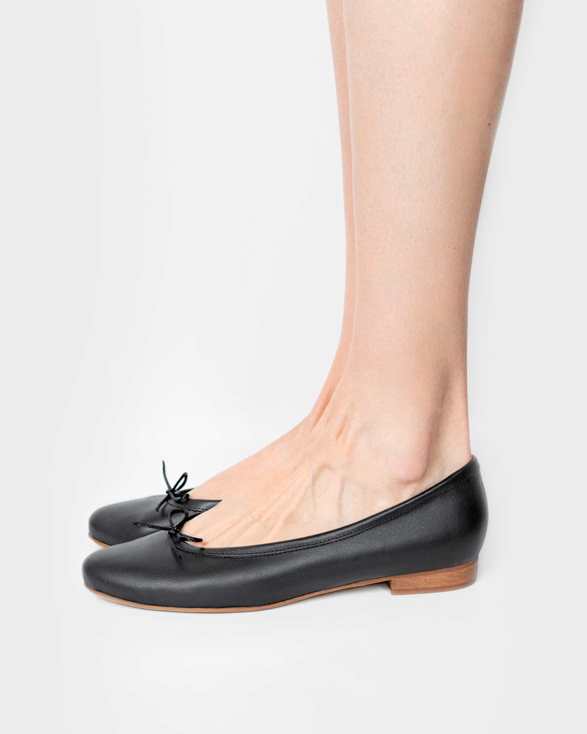 BOHEMA Audrey Pumps in black - sole detail of women's ballet flats