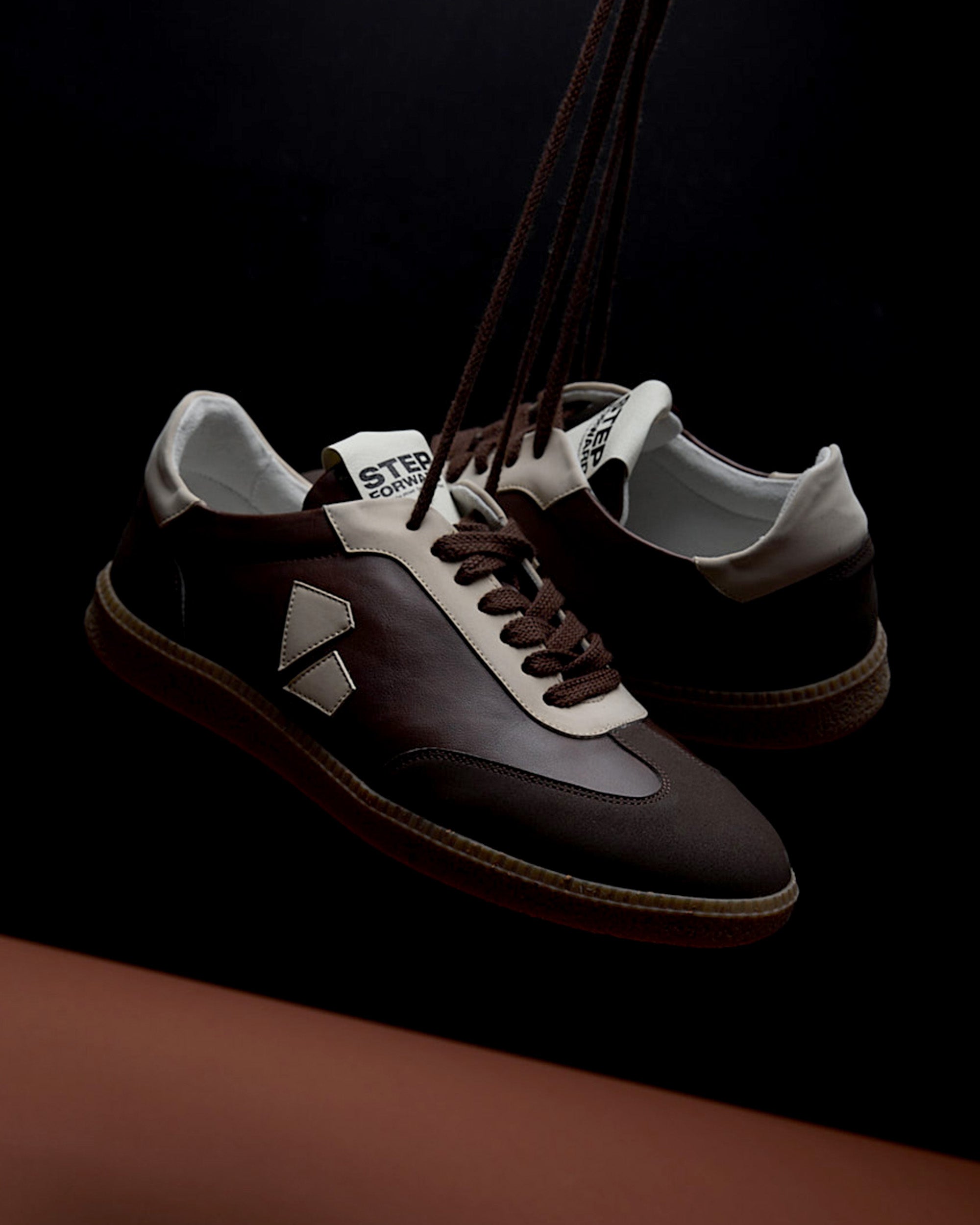 BOHEMA Brava Sneakers - chocolate brown men's sneakers made from plant leather