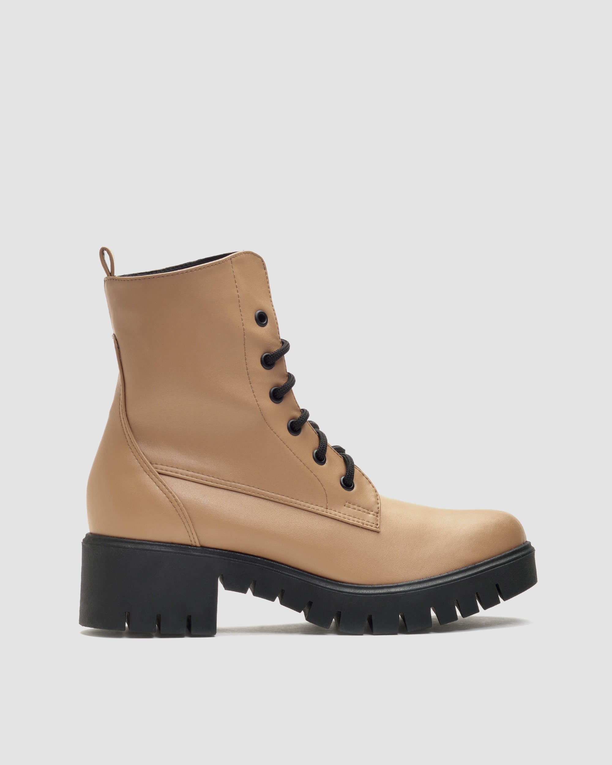 BOHEMA Workers No. 3 in caramel - styled look of women's lace-up boots