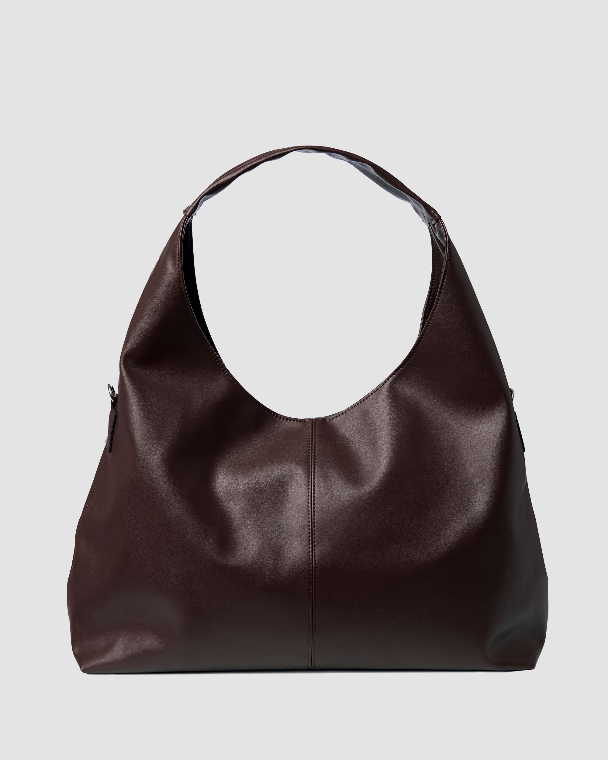 BOHEMA Slouchy Shopper Bag in chocolate brown - lifestyle shot