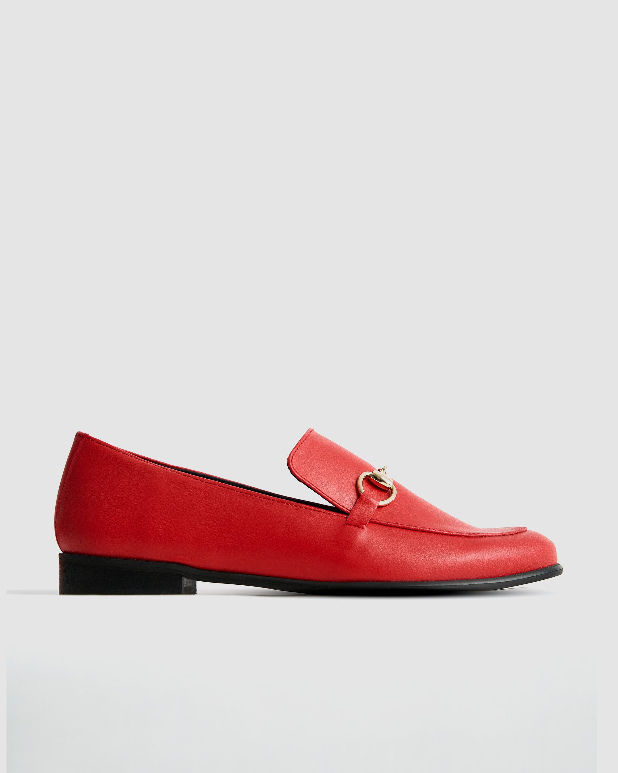 BOHEMA Shiv Loafers in red - styled look of women's loafers