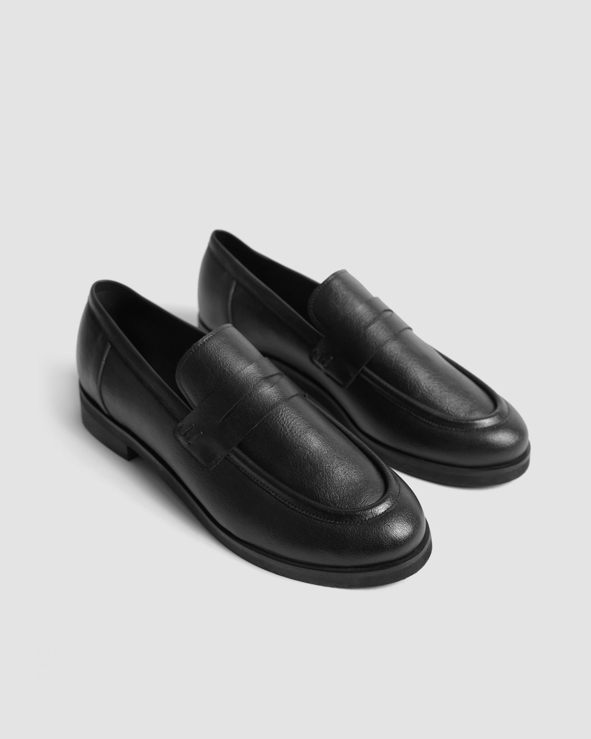 BOHEMA Dakota Loafers in black - side view of women's loafers