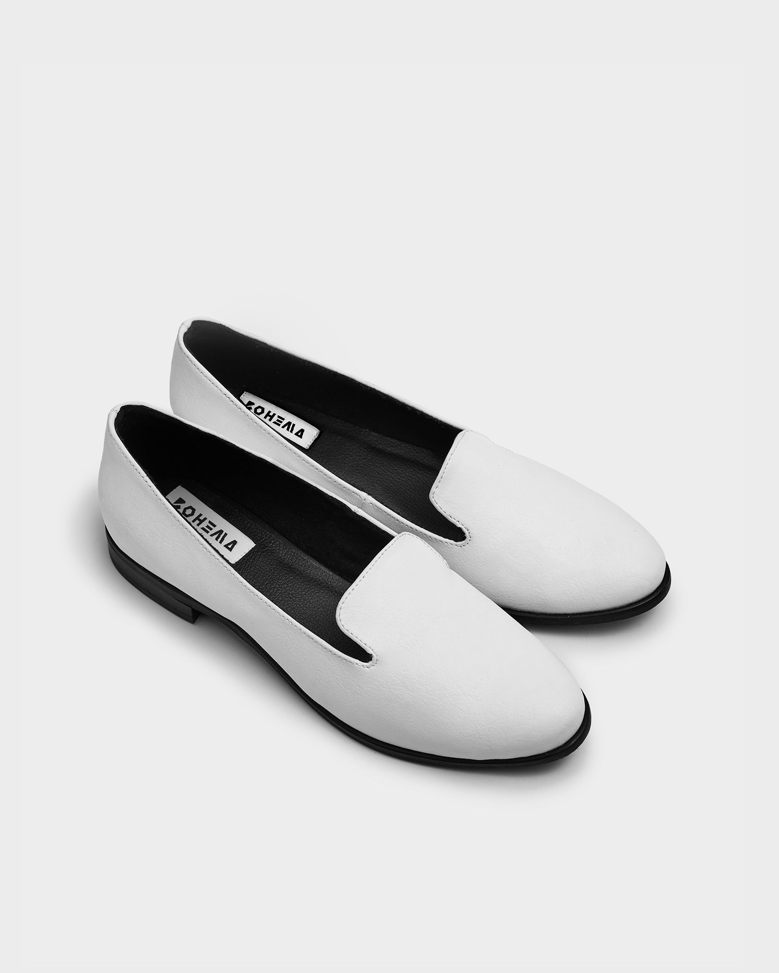 BOHEMA Lords in white - side view of women's loafers