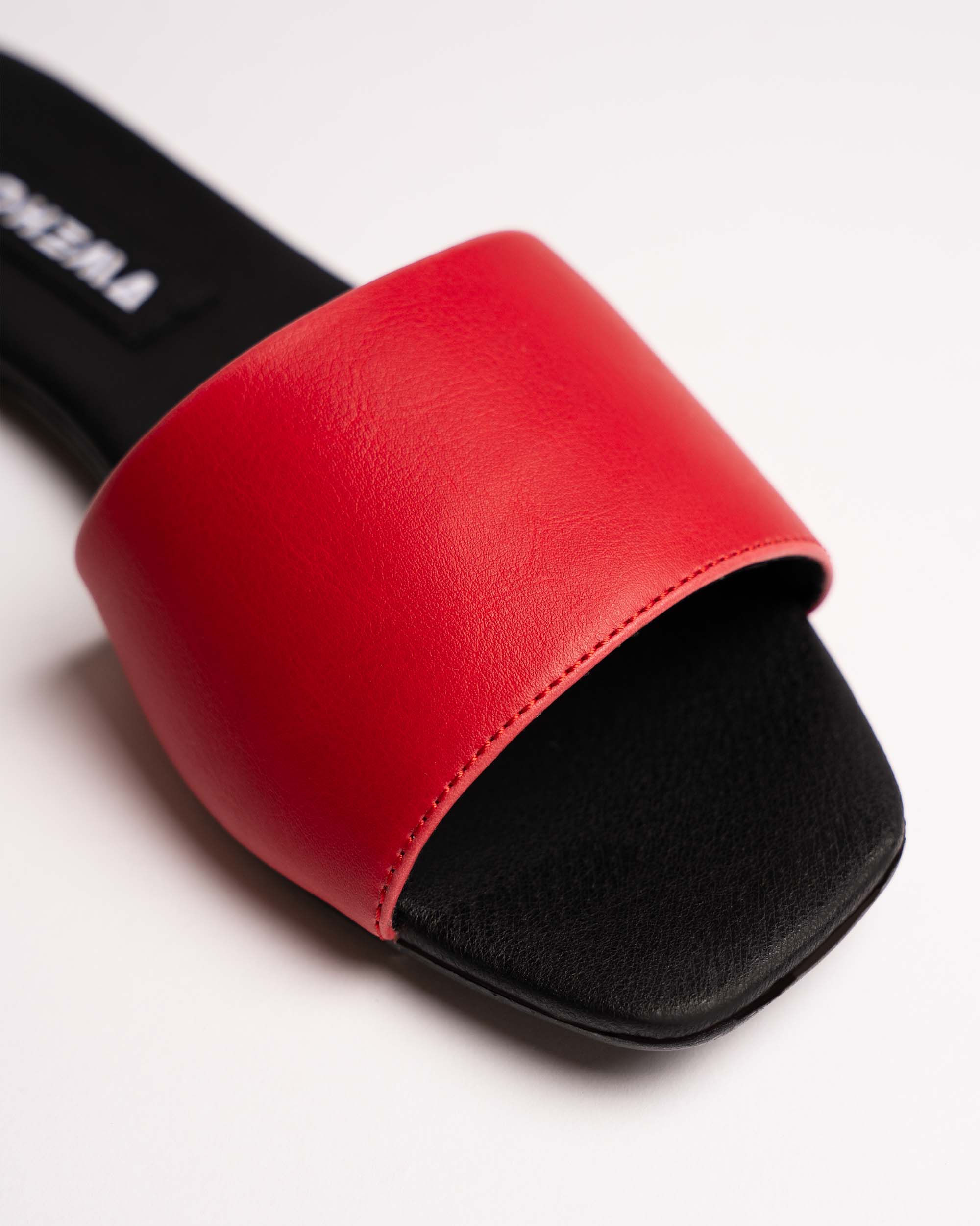 BOHEMA Mellow Slides in red - back view of women's slides