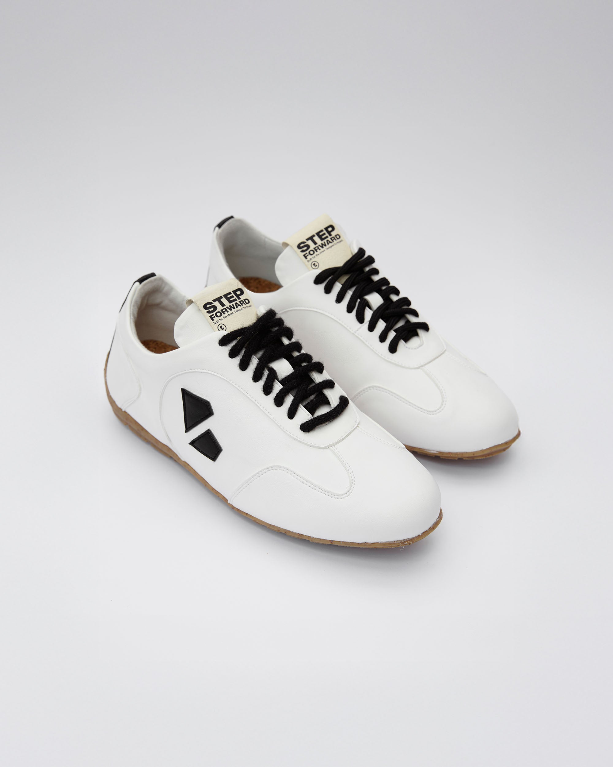 BOHEMA Racer Sneakers in white - sole detail of women's sneakers