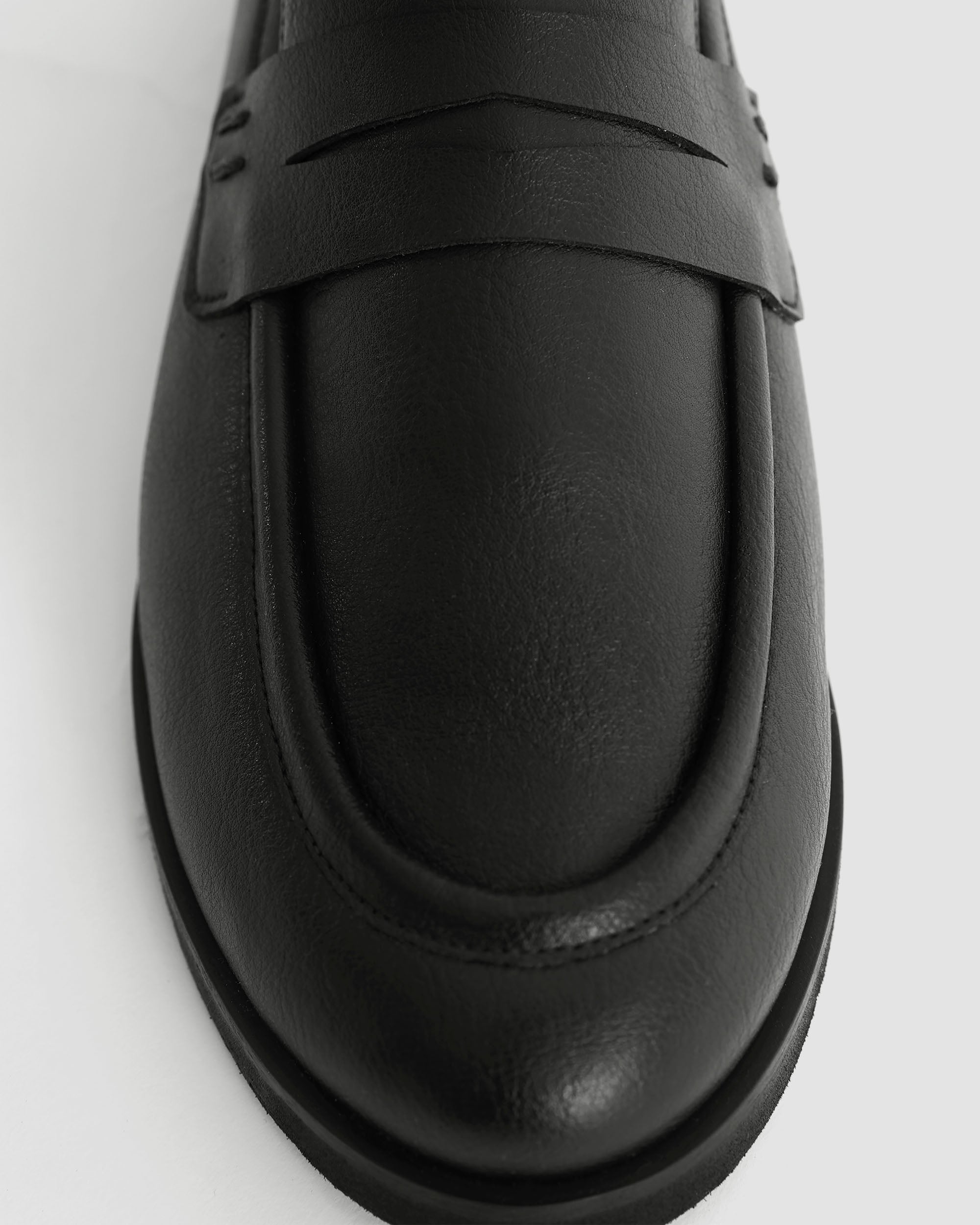 BOHEMA Dakota Loafers in black - sole detail of women's loafers