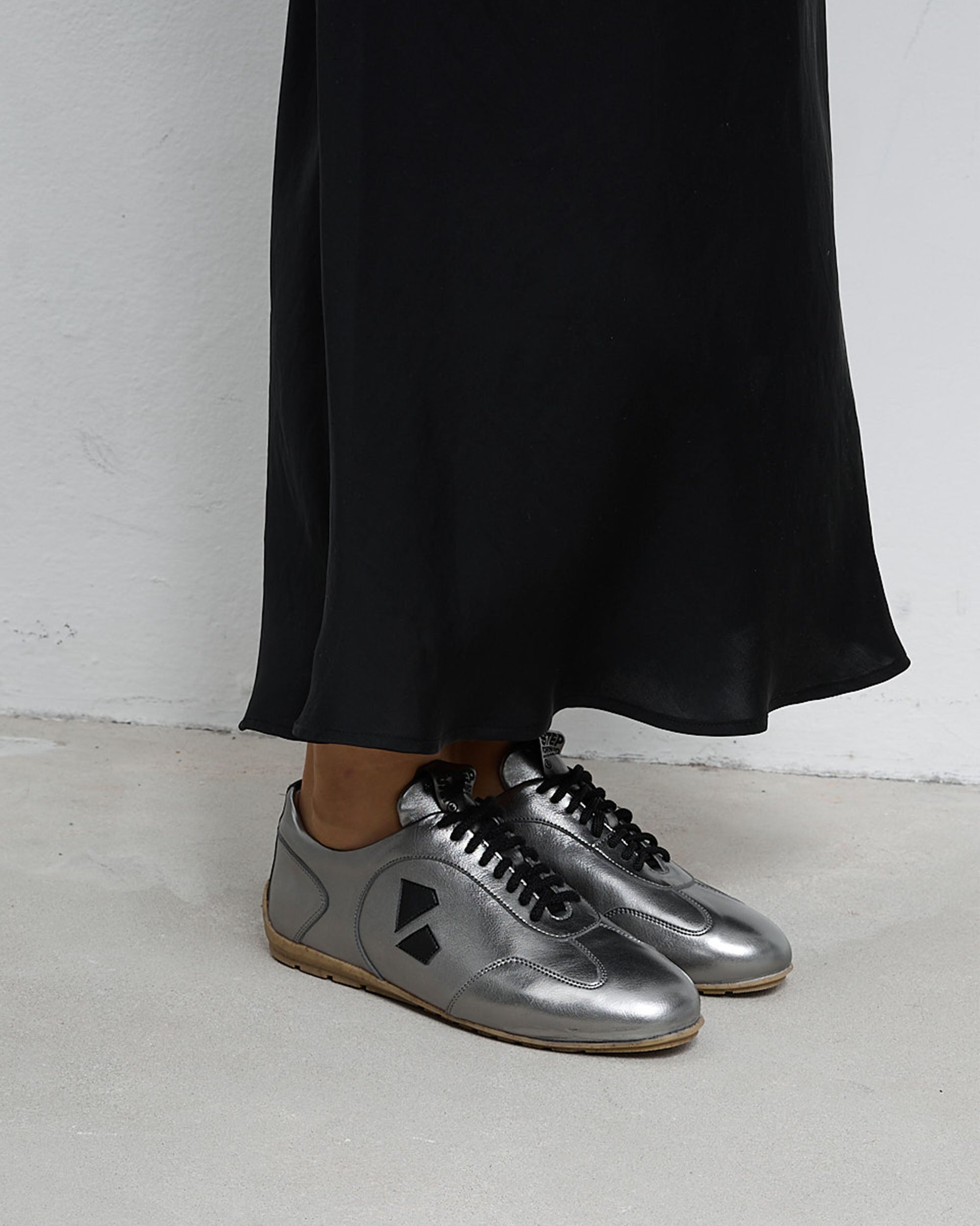 BOHEMA Racer Sneakers in metallic - worn on foot of women's sneakers