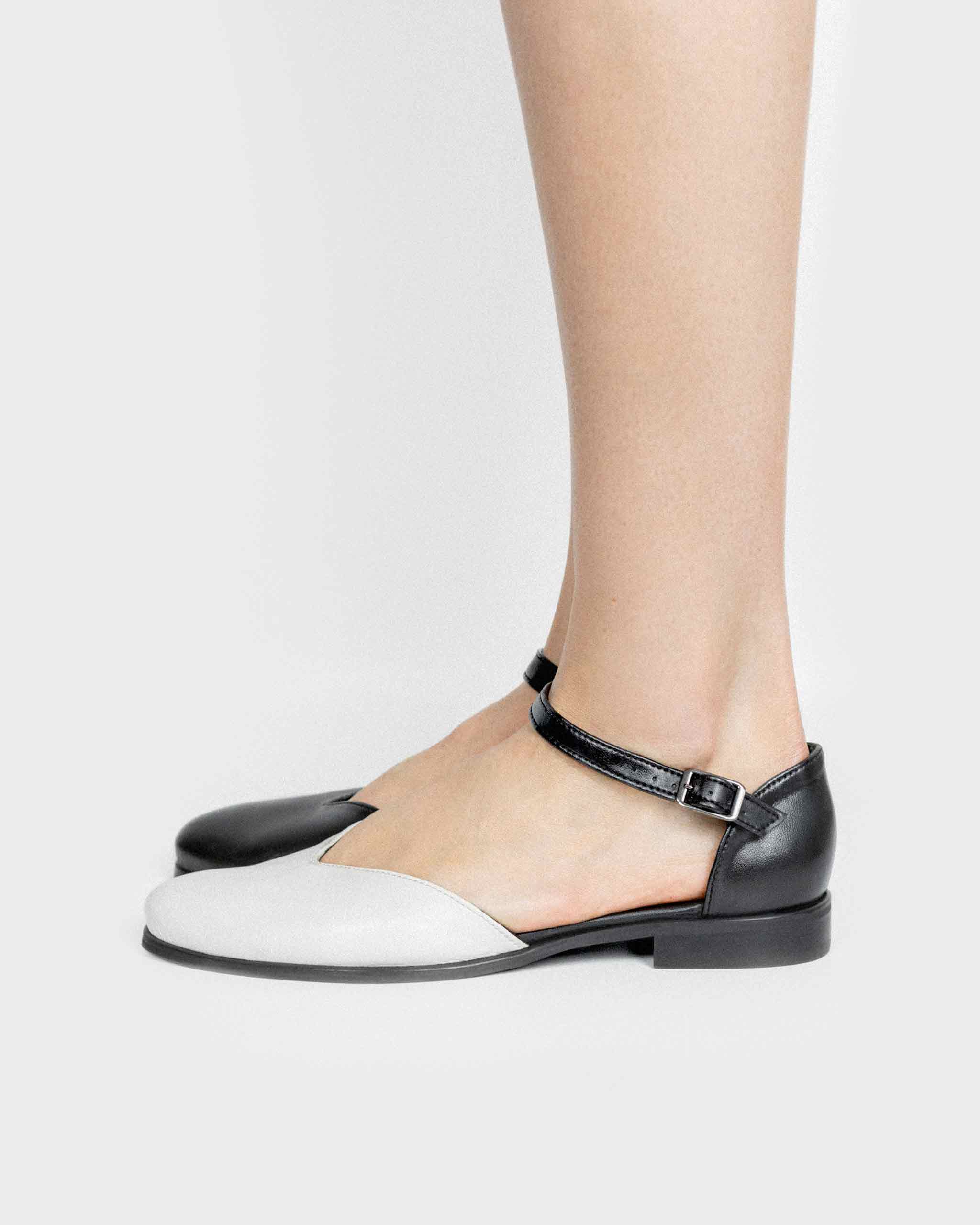 BOHEMA Alexa Pumps - styled look of women's ballet flats