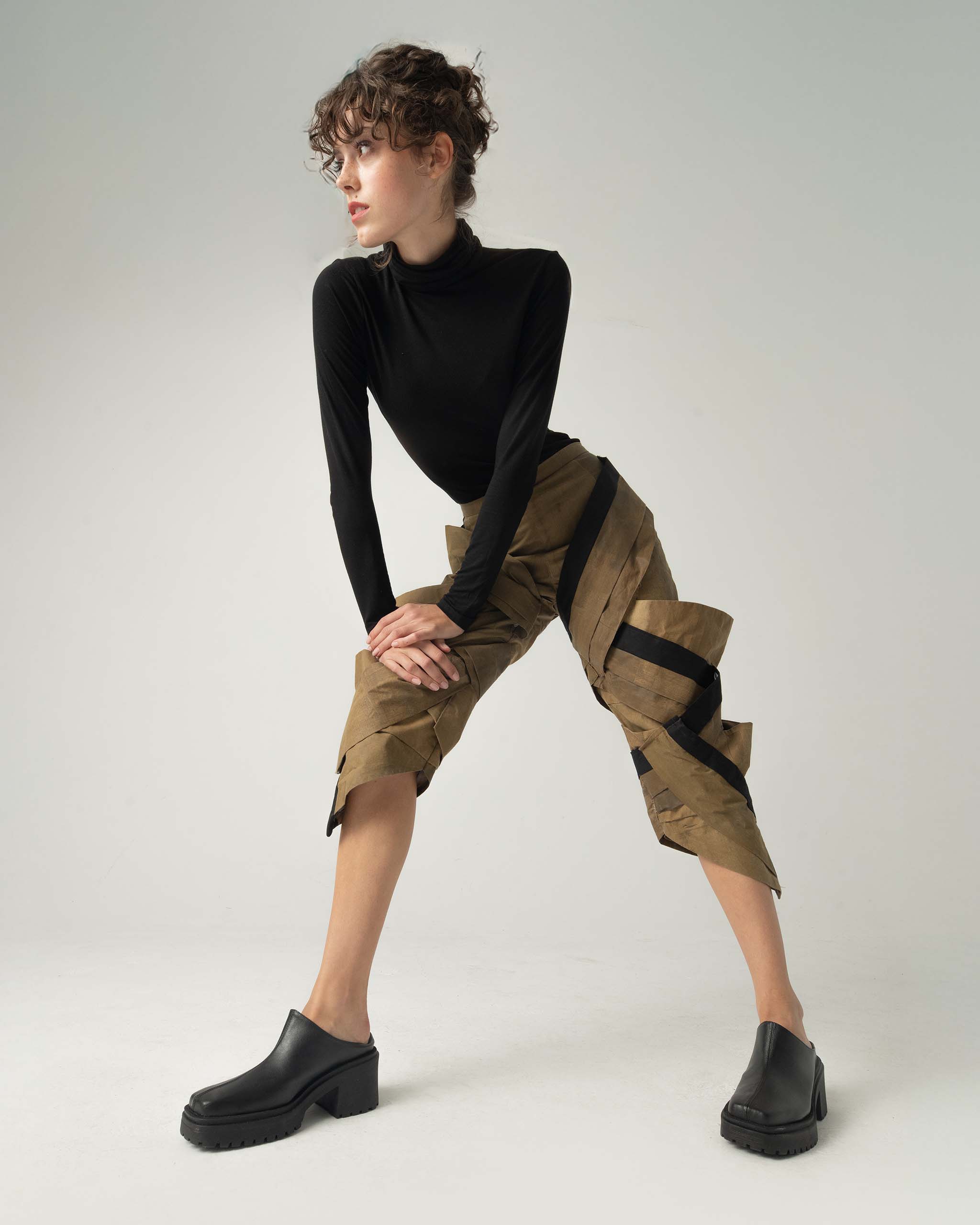 BOHEMA Squared Mule in black - top view of women's mules