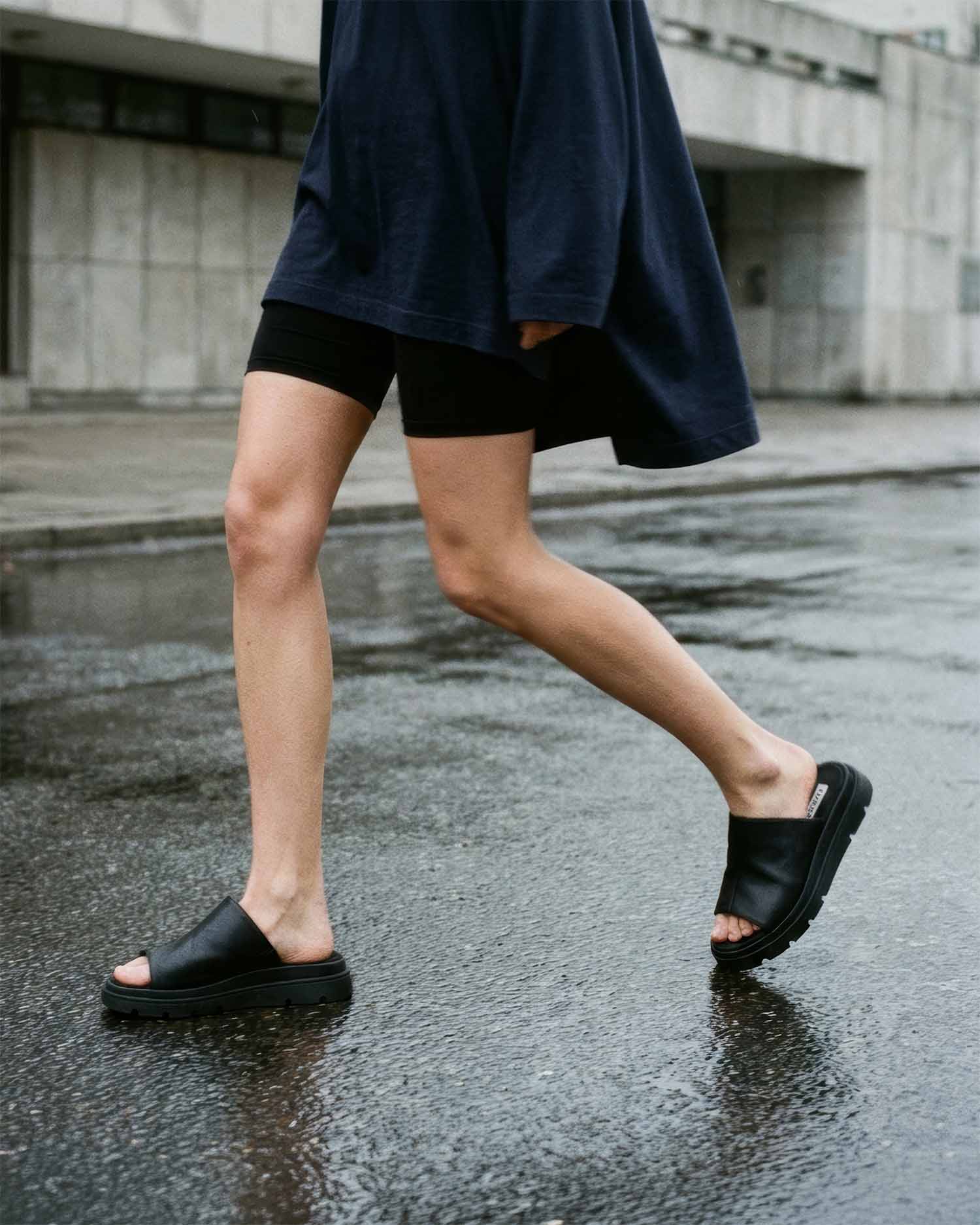 Kado Slides black, vegan corn leather, handmade in Poland - BOHEMA