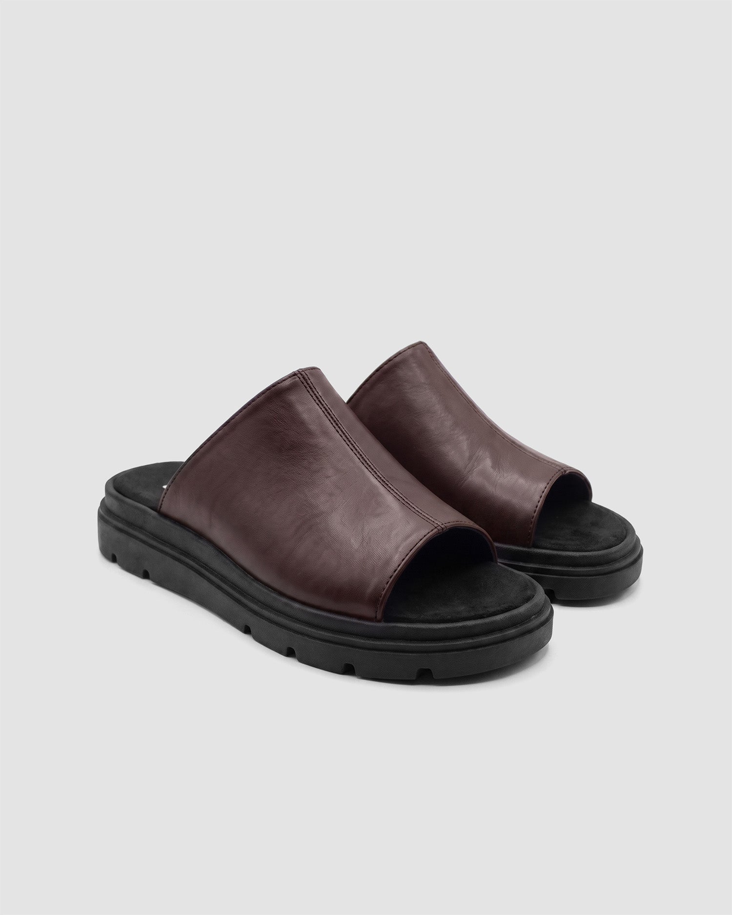 Kado Slides Black & Chocolate, Vegan Corn Leather, Women's