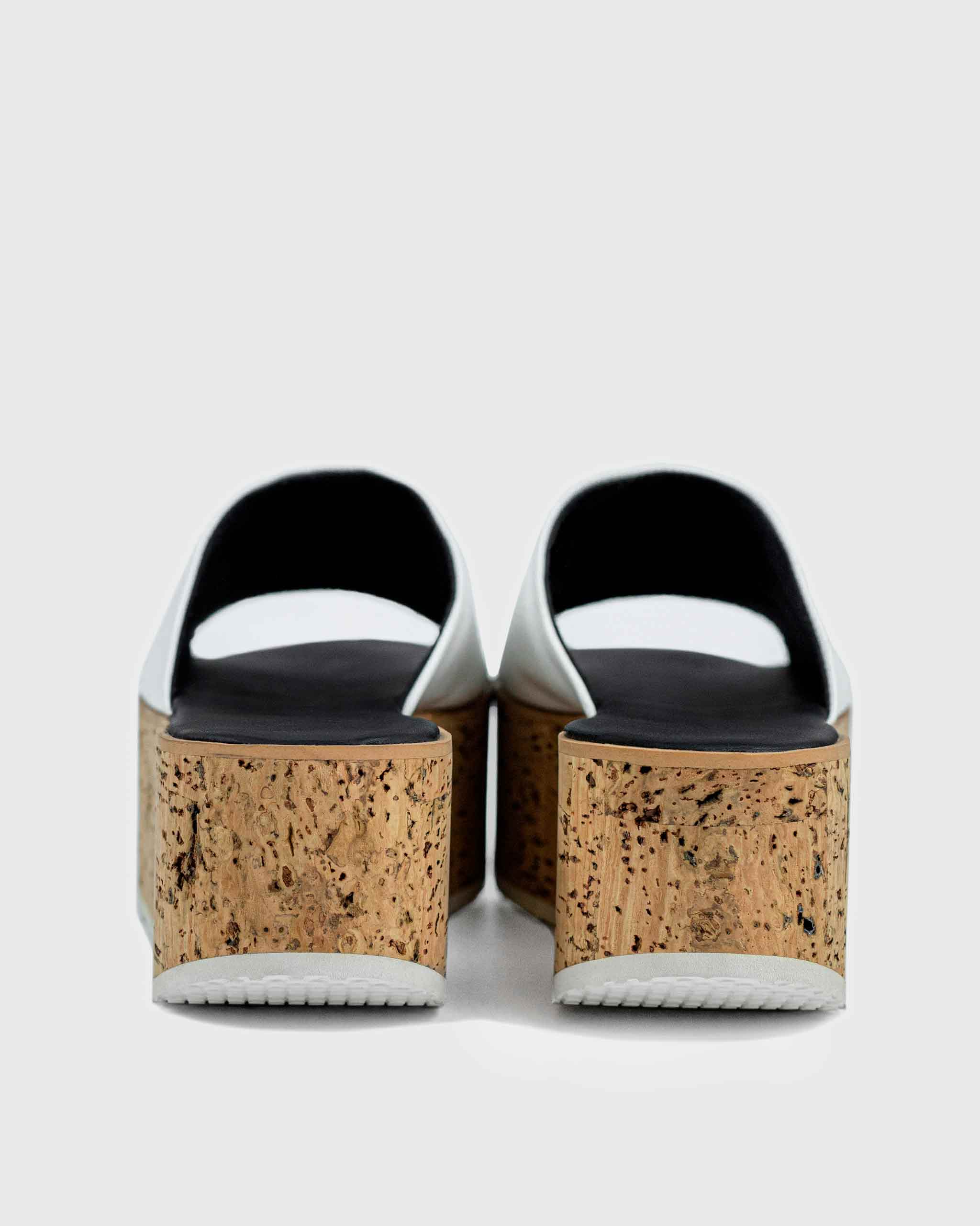 Geigi Flatforms White grape leather sandals - side view