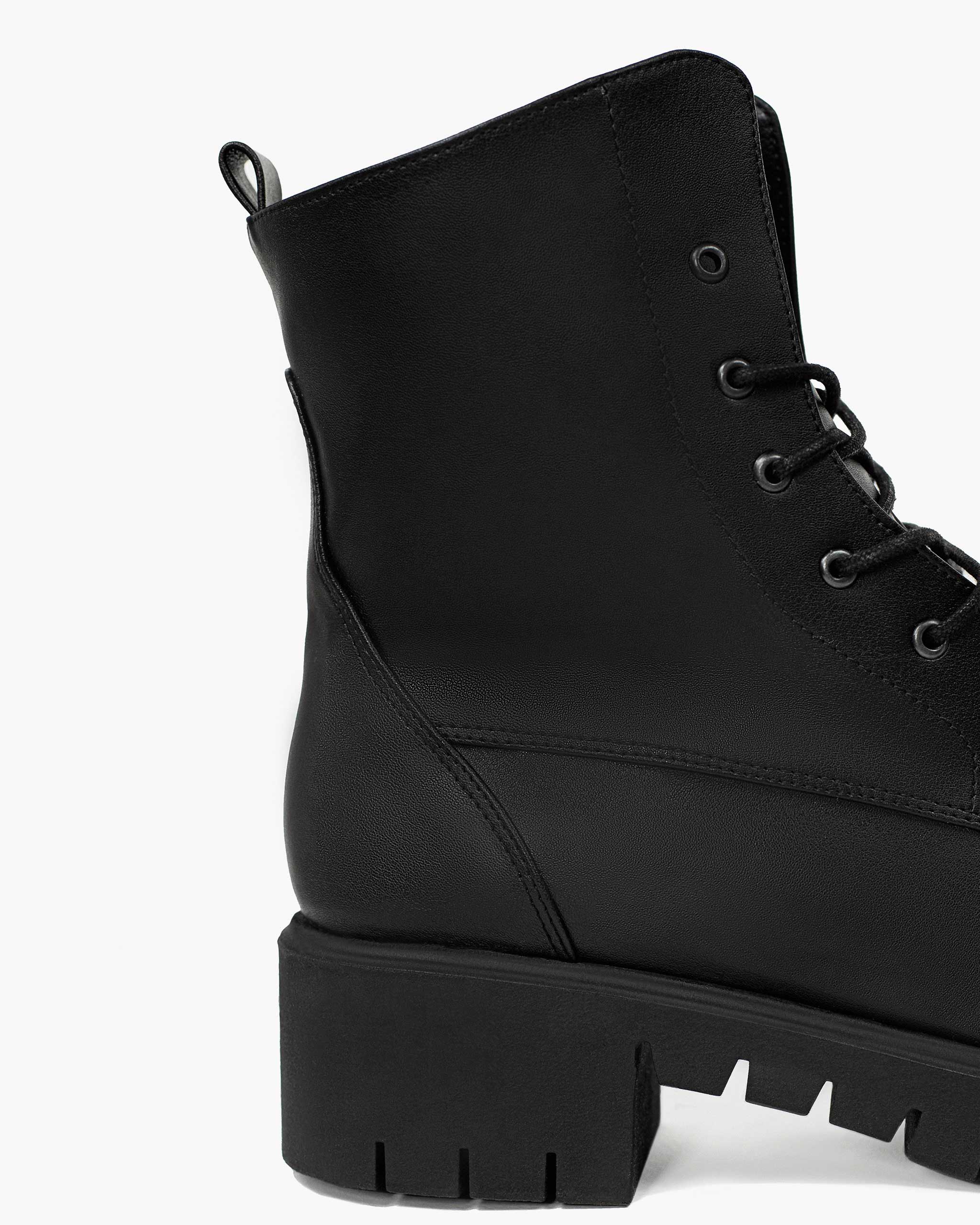 BOHEMA Workers No. 3 in black - styled look of women's lace-up boots