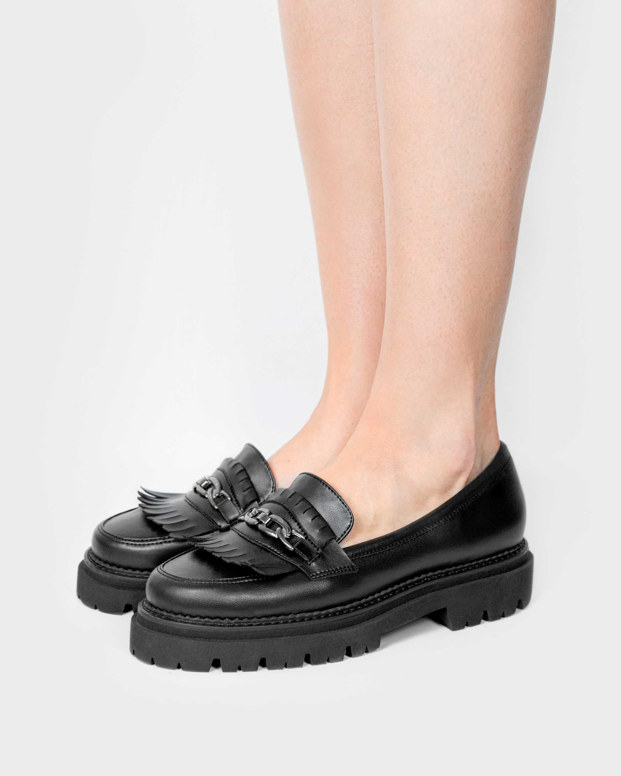 BOHEMA Chunky Loafers in black - styled look of women's loafers
